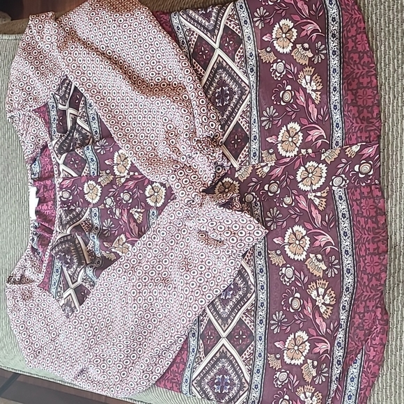 Halo Boho Mixed Prints Blouse - Picture 12 of 12